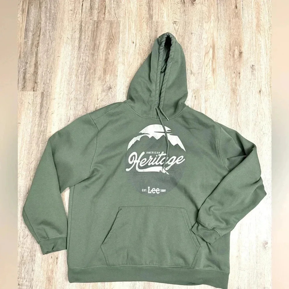 Lee • Heritage Hoodie